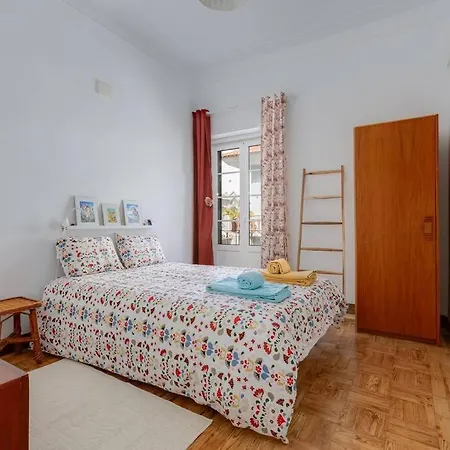 Hébergement de vacances Casa Lotus - Requinte E Bom Gosto 6 Pessoas No Coração De